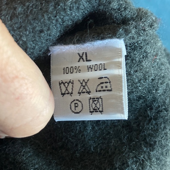 NWT vintage Norwegian 100% wool embroidered vest - Picture 7 of 7